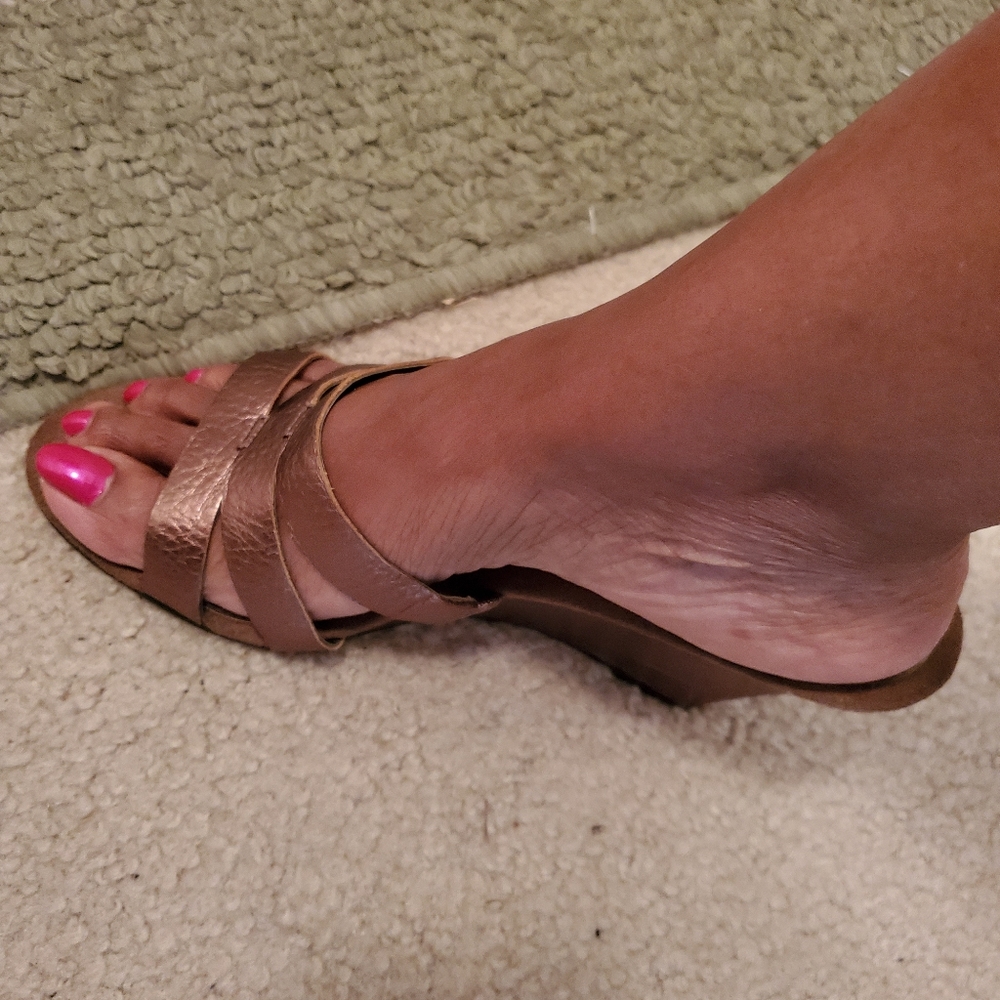 Wedge sandals